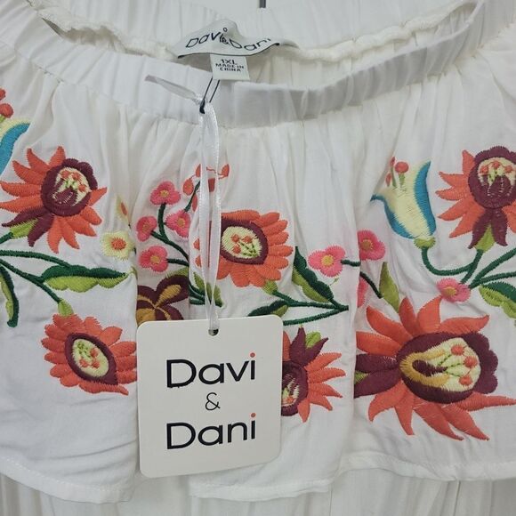 Davi and Dani embroidered flowers off the shoulder maxi dress, 1X - Picture 8 of 13